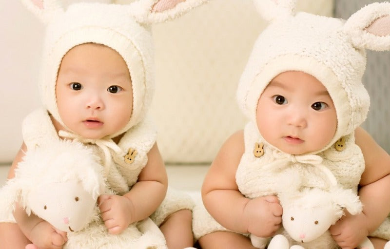 Tingkatkan Kemungkinan Hamil Anak Kembar dengan 5 Cara Alami Ini