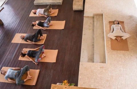 Lakukan 6 Pose Yoga Ini untuk Redakan Kram Haid-6