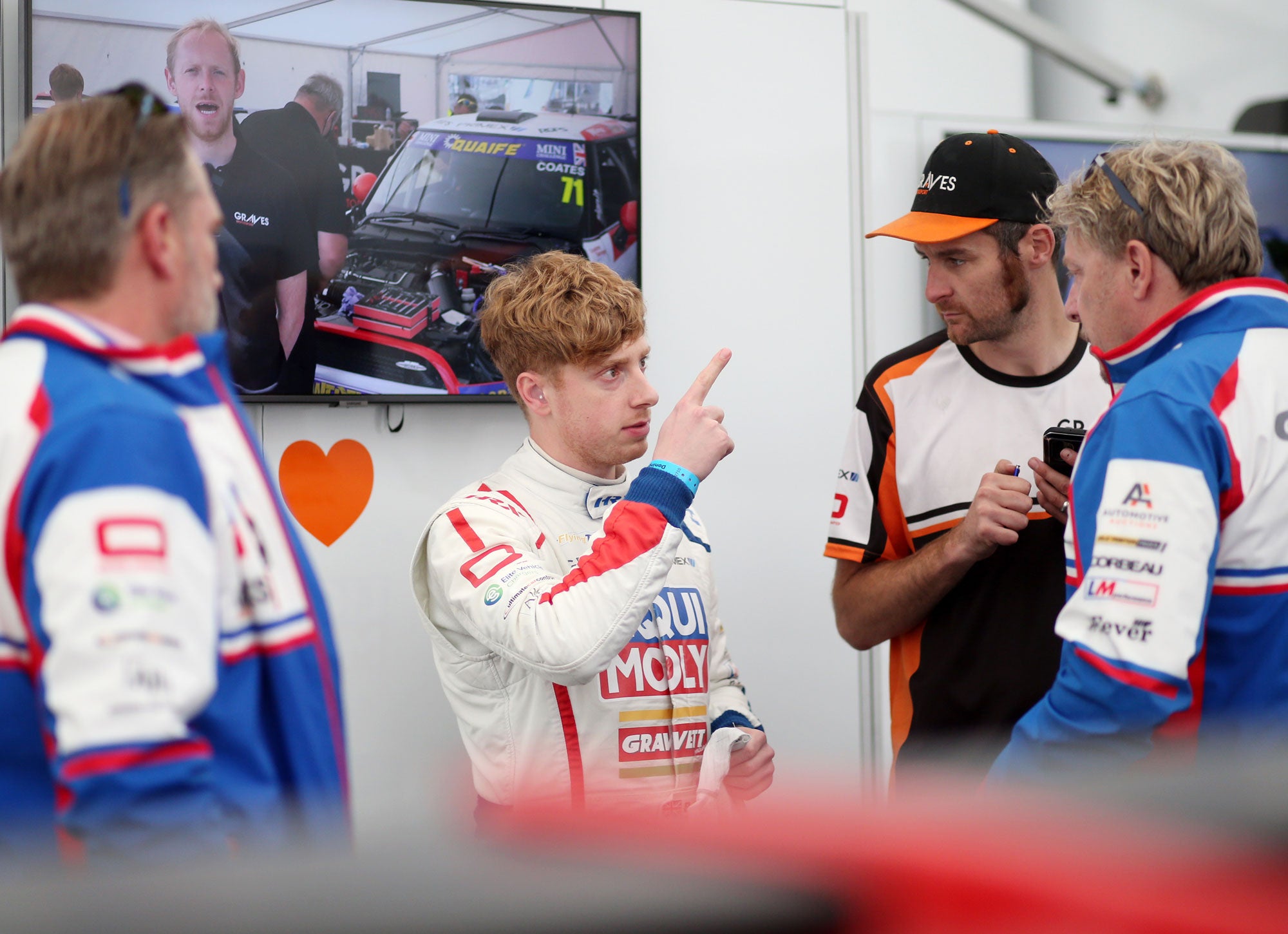 Bradley Gravett son of BTCC British Touring Car Champion Robb Gravett in the MINI Challenge JCW Series at Donington in 2021 Talking to Dave Robb Jeremy Graves Motorsport Cooper Racing Driver LIQUI MOLY LM Performance Thinking it Better