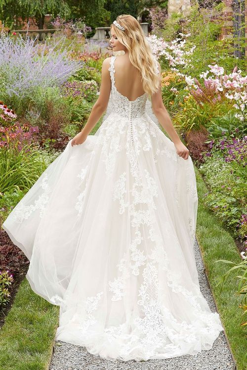 eva marcille wedding dress
