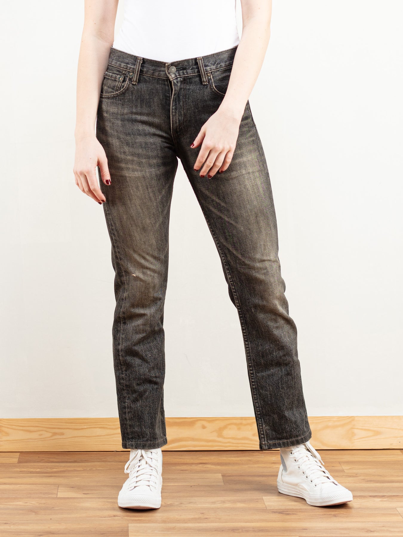 Online Vintage Store  90's Women LEVIS 502 Taper Fit Jeans