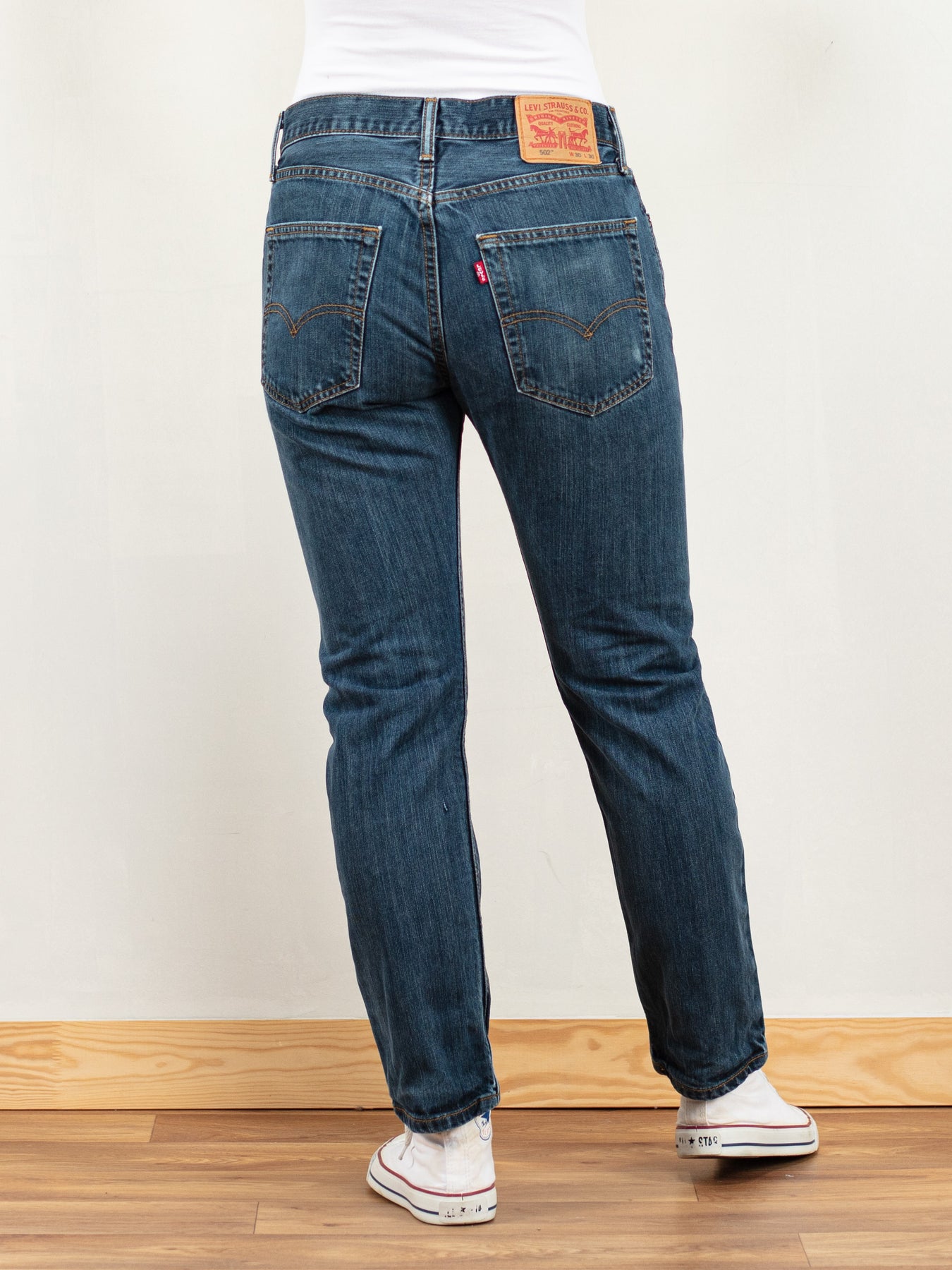 Top 74+ imagen levi’s 502 womens