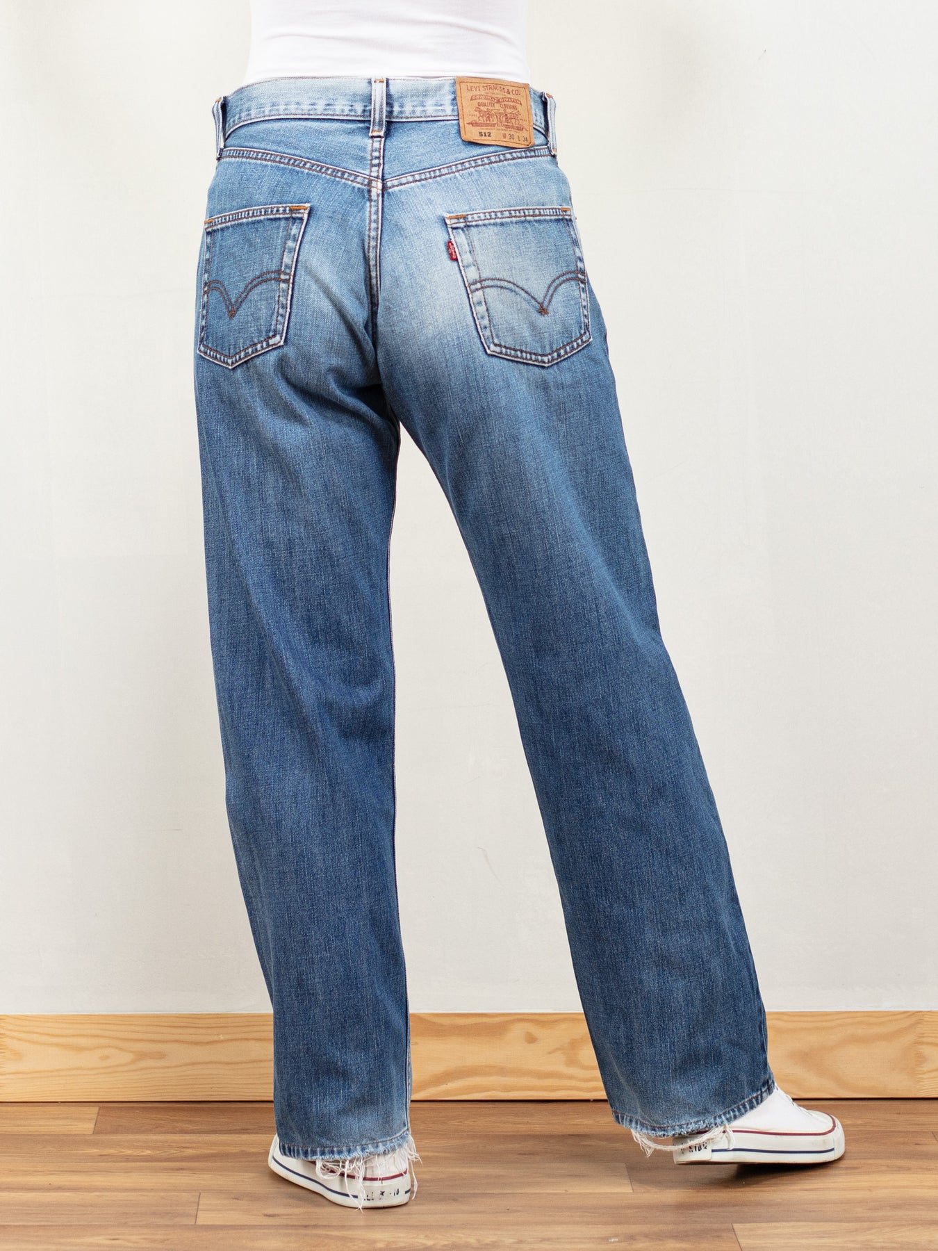Online Vintage Store | 90's Women LEVI'S 505 Jeans | Northern Grip –  NorthernGrip