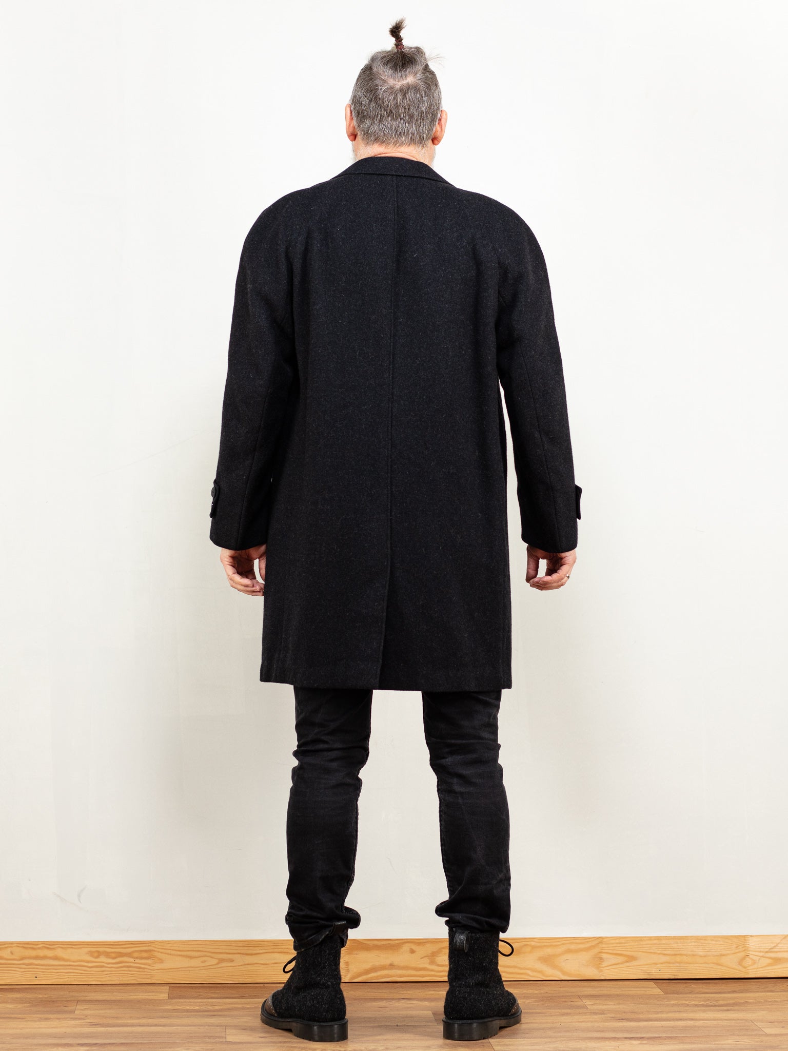 Vintage 80's Men Wool Coat in Dark Grey