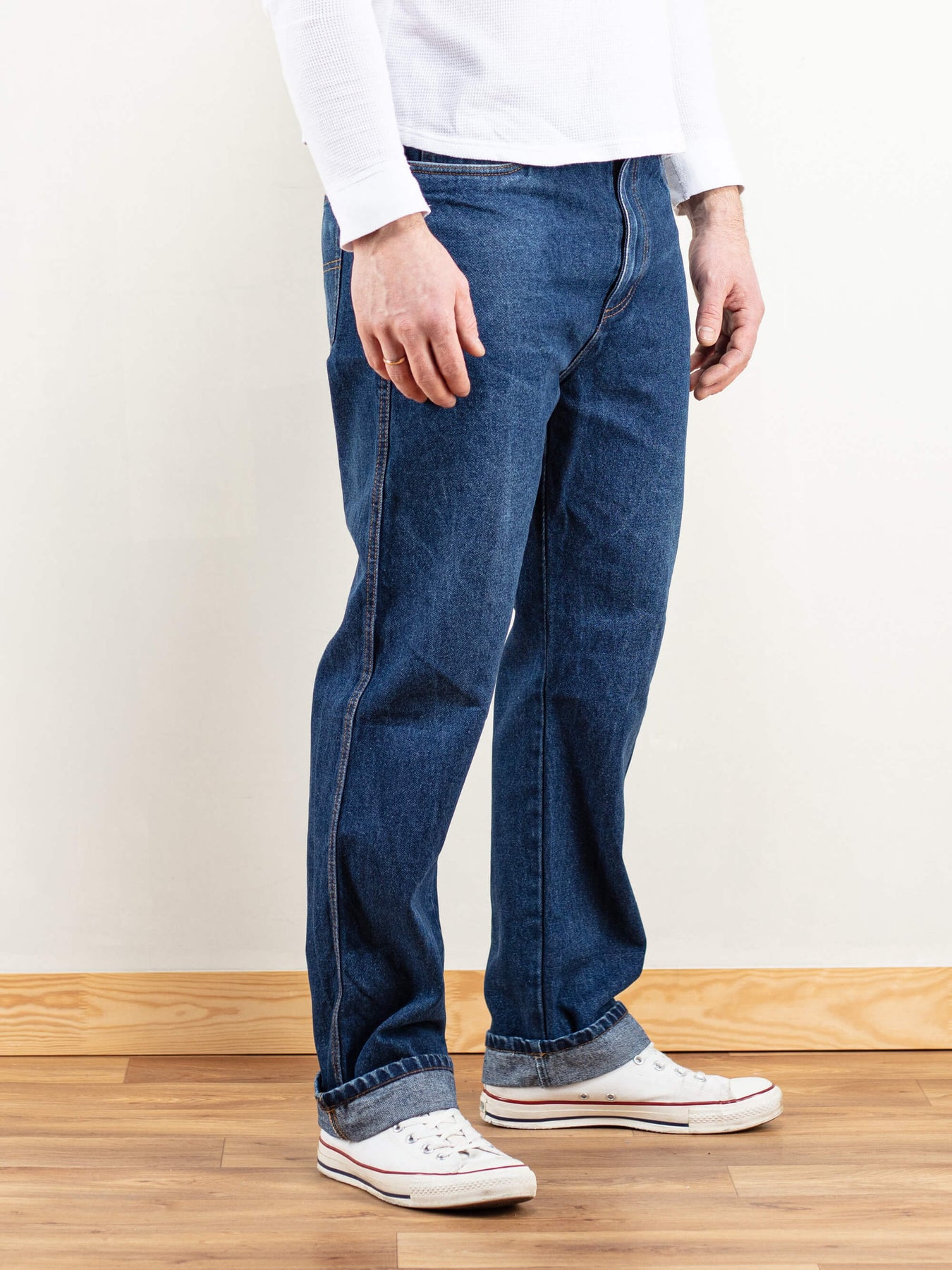 Mens - Vintage Straight Jeans in Franklin Mid Blue
