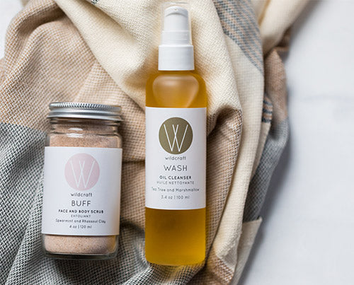 Use with our Wash Oil Cleanser for a soothing cleansing experience!