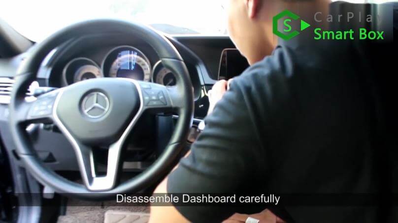 1. Disassemble dashboard carefully - Mercedes CLS 2015 NTG5.1 HU Wireless Apple CarPlay Installation - CarPlay Smart Box