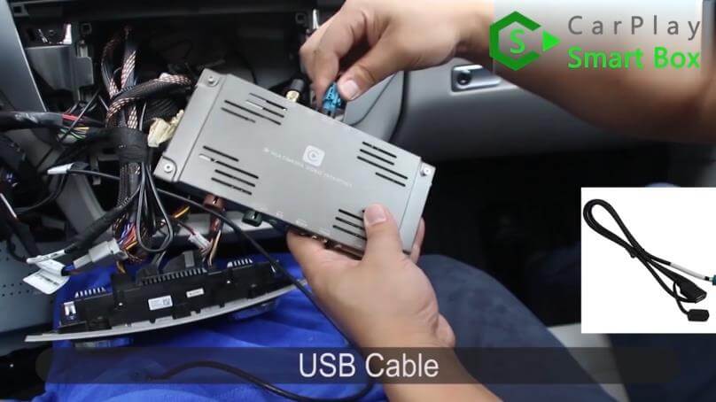 10. Καλώδιο USB - Βήμα προς βήμα Ασύρματη εγκατάσταση Apple CarPlay για Mercedes S class W221 - CarPlay Smart Box