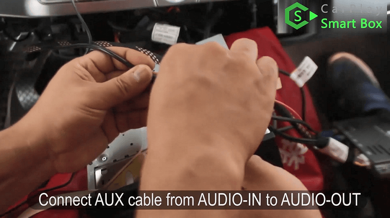 13.Connect AUX cable from AUDIO-IN to AUDIO-OUT.