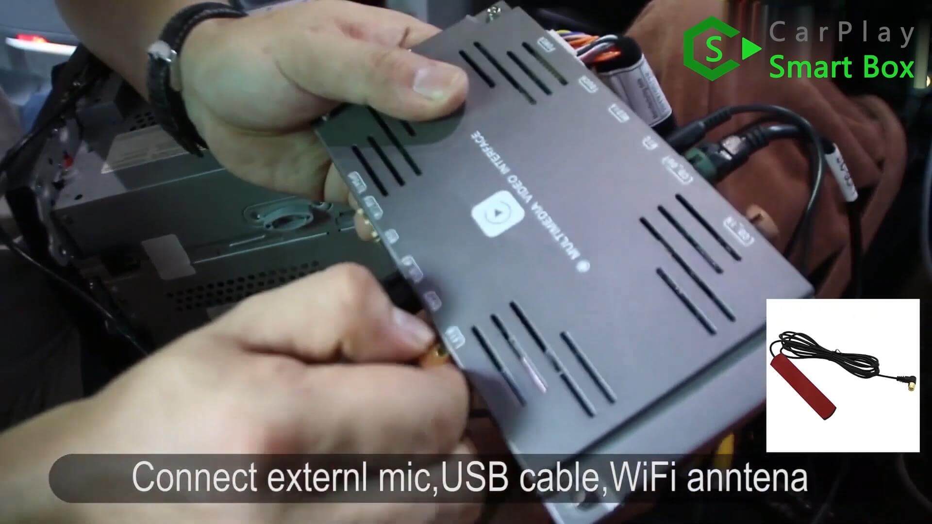 14. Collegare il MIC esterno, il cavo USB, l'antenna WiFi - Smart Box Apple CarPlay wireless per unità principale Porsche 911 PCM3.1 - Smart Box CarPlay