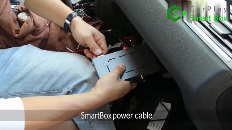 14. Καλώδιο τροφοδοσίας SmartBox - Βήμα προς βήμα BMW X3 F25 X4 F26 NBT Wireless CarPlay Installation - CarPlay Smart Box