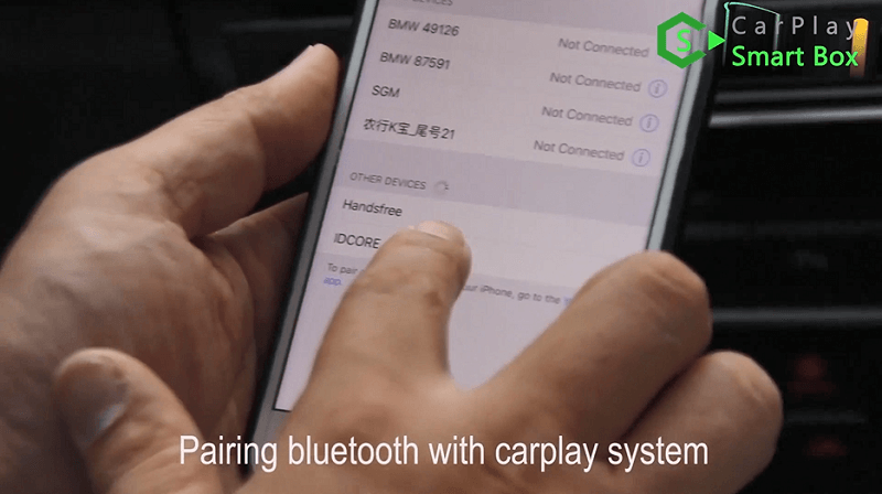 15.Pairing bluetooth with CarPlay system.