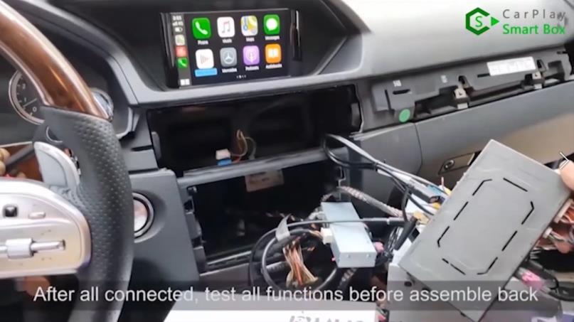 15. After all connected, test all functions before assemble back - How to Retrofit Wireless Apple CarPlay for Mercedes-Benz C E GLK with NTG4 Head Unit - Carplay