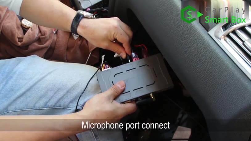 15. Microphone port connect - Step by Step BMW X3 F25 X4 F26 NBT Wireless CarPlay Installation - CarPlay Smart Box