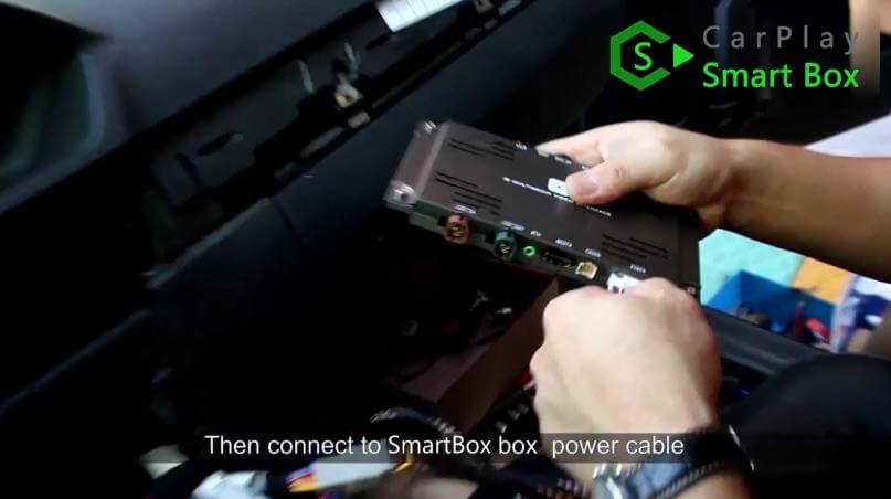5. Then connect to SmartBox box power cable - Mercedes CLS 2015 NTG5.1 HU Wireless Apple CarPlay Installation - CarPlay Smart Box