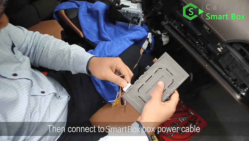 6.Then connect to Smart Box box power cable.