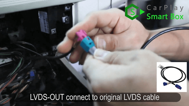 8.LVDS-OUT si collega al cavo LVDS originale.