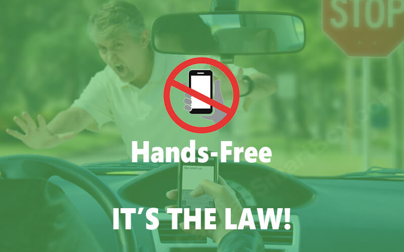 without carplay dangerous! hands-free. no call when driving. 