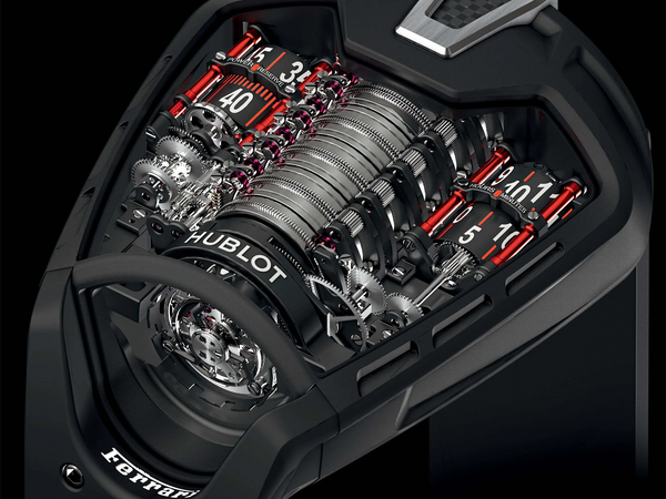 Hublot Ferrari Mouvement à quartz , vue sur le mécanisme interne 