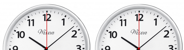 vue sur la moitié d'une montre avec les aiguilles des minutes et des heures , l'aiguilles des secondes tournent avec un calibre mécanique à gauche et à quartz à droite