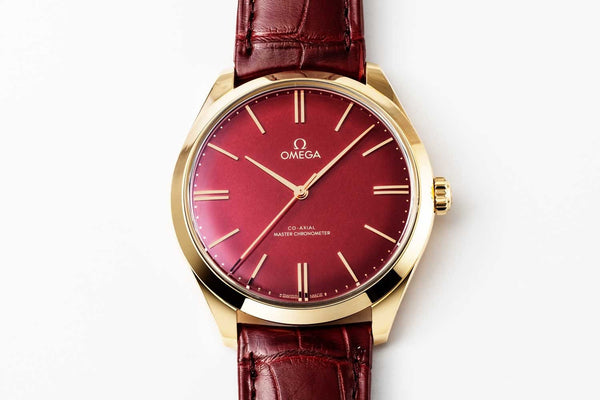 Omega De Ville Trésor, montre-bracelet cadran rouge, Édition 125e Anniversaire 2019