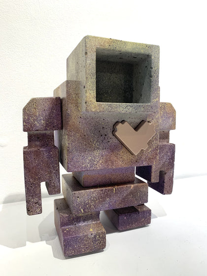 Lovebot, a sculpture by Mathew Del Degan – Arta Gallery in Toronto