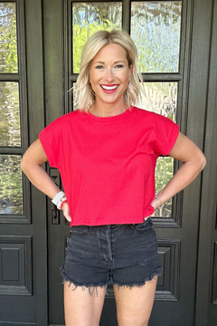 Go Shorty Crop Tee - Red