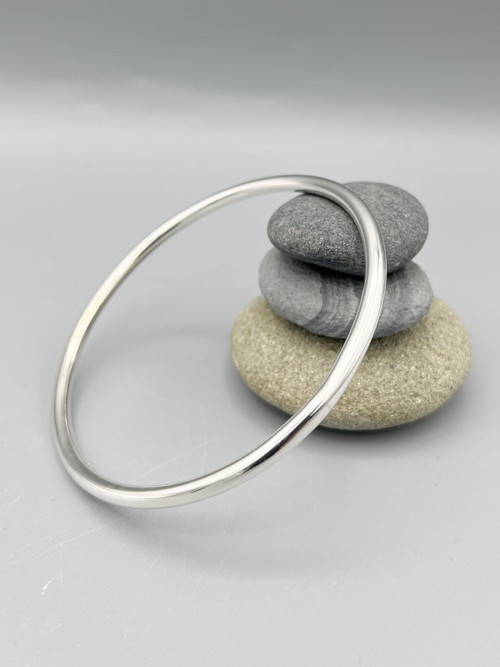 Sterling Silver 925 Wire Bangle with hook clasp 63 mm - Com-forsa