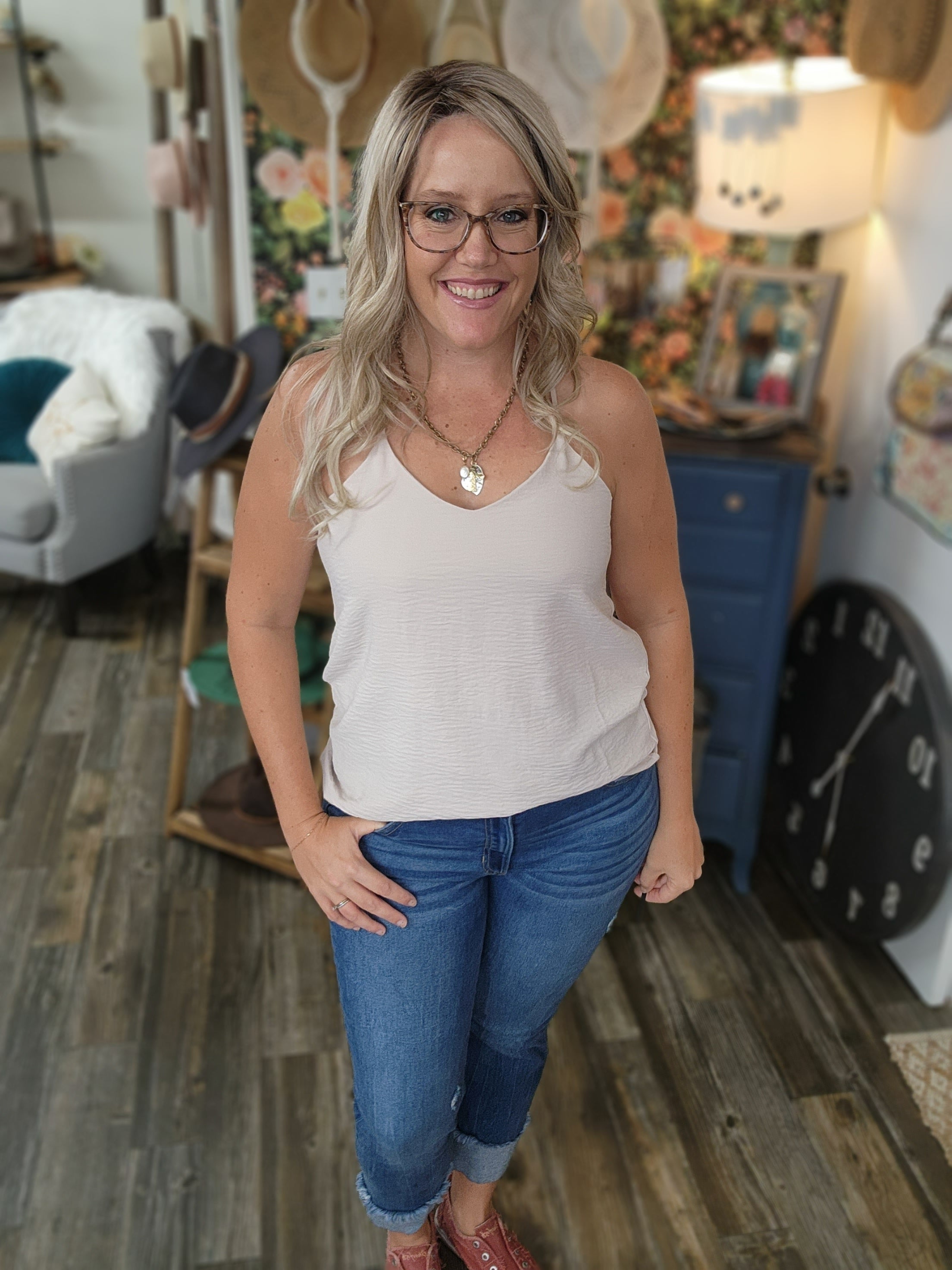 Tank Tops and Camis – Poppy Rd Boutique