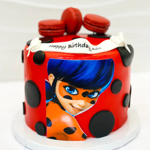 Miraculous ladybug cake | Ladybug cake, Cake, Cake design