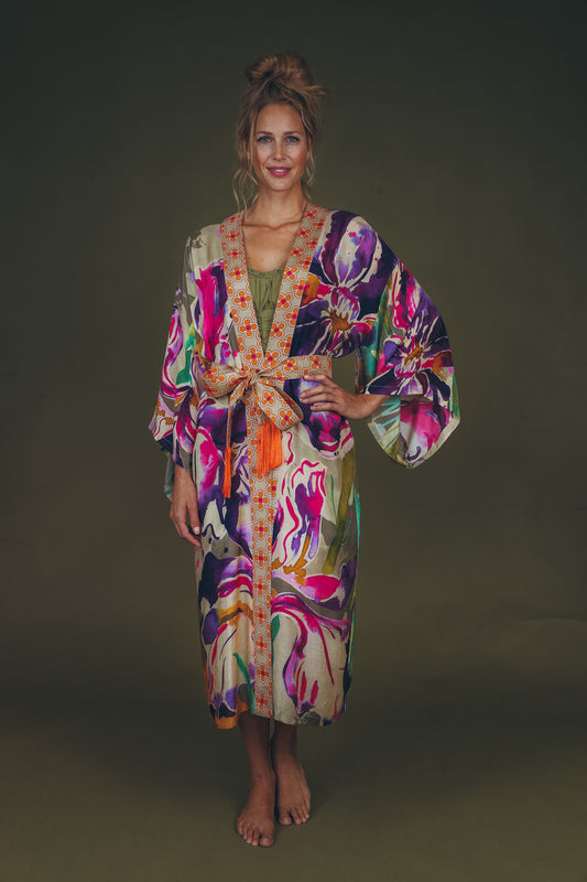 Powder Collection - 70s Kaleidoscope Floral Kimono Jacket in Sage