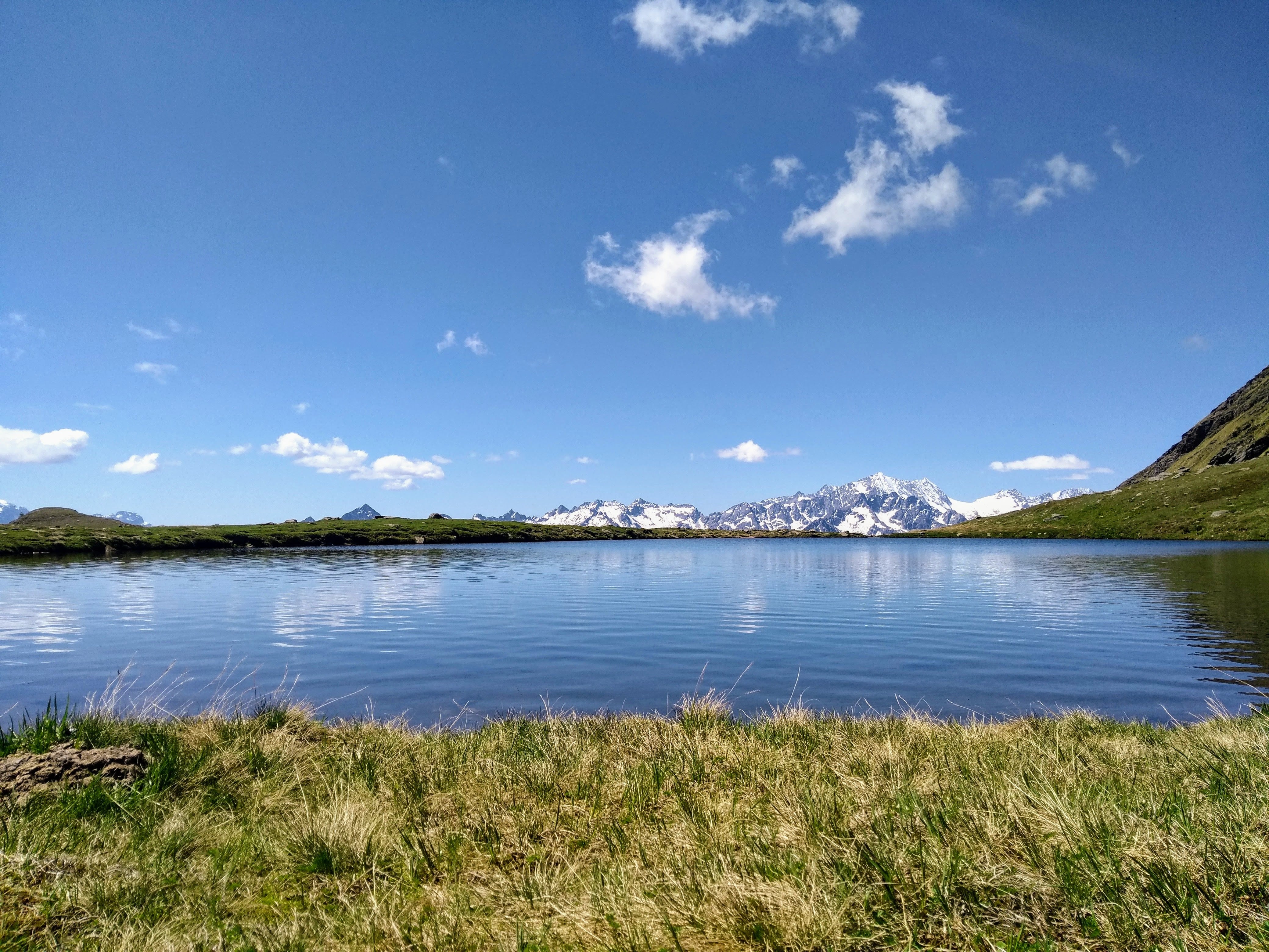 lago alpino