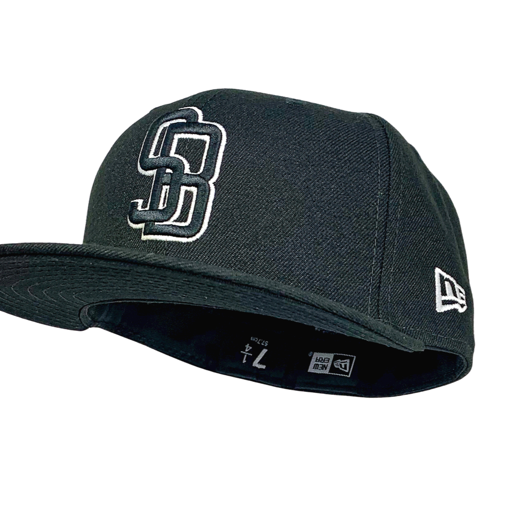 black 5950 hat