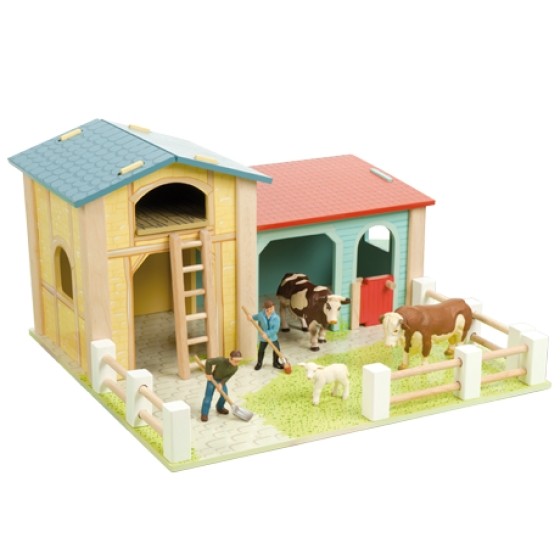 Le Barnyard wooden farm Le Toy Van 