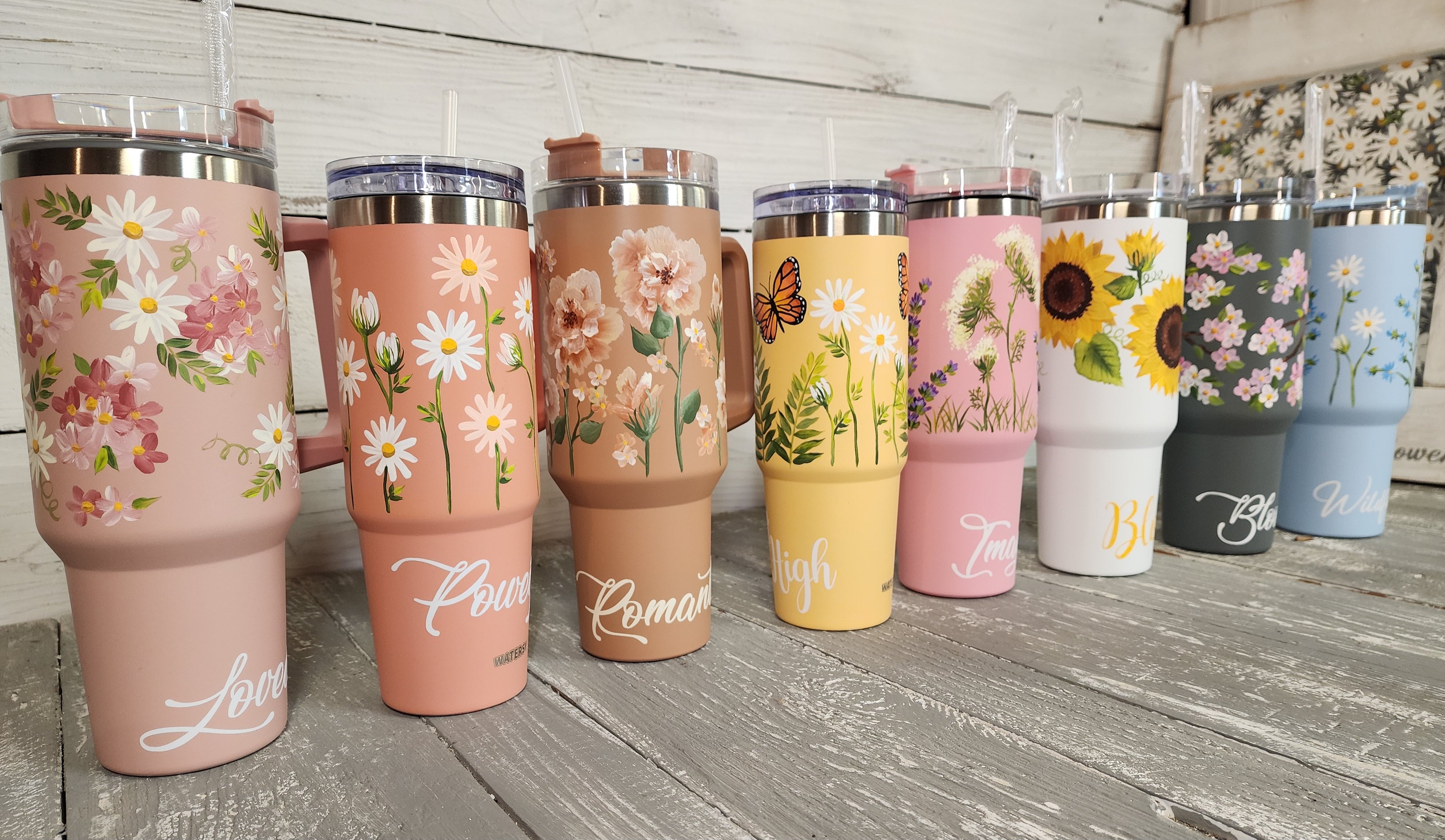 Orange 40oz tumbler with handle, Stanley Dupe with hand painted daisy  flowers, Wildflower, one of a kind floral design, water bottle