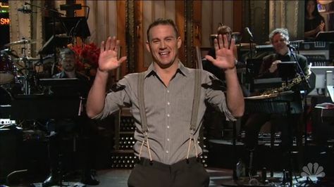 Celebrity Channing Tatum wearing suspenders at Saturday Night Live. (c) Pinterest.com