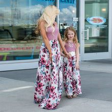 Load image into Gallery viewer, Mother Daughter matching dresses
