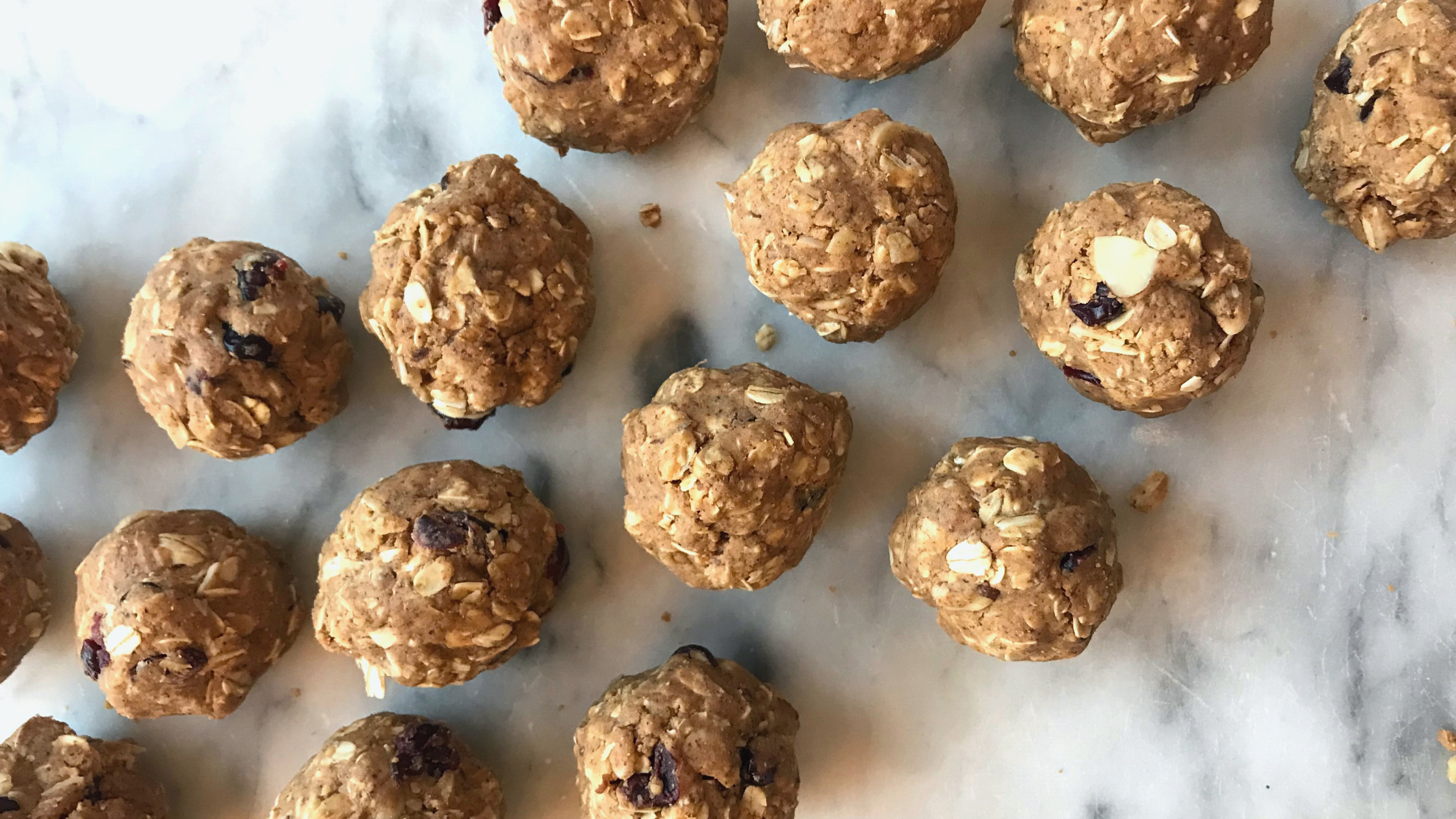 almond and cranberry protein bites