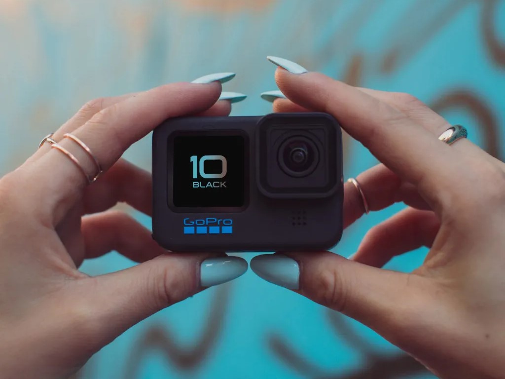 GoPro Hero (2024) vs Hero 10 Black