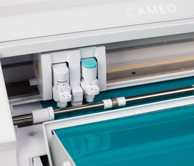 Silhouette Cameo 4