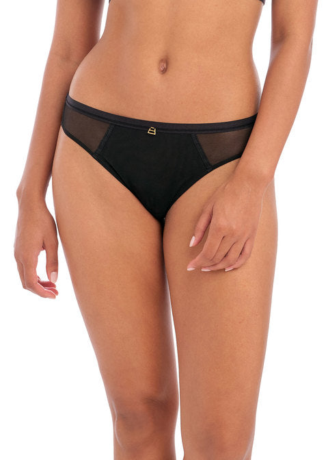 Freya Snapshot Brief, Noir