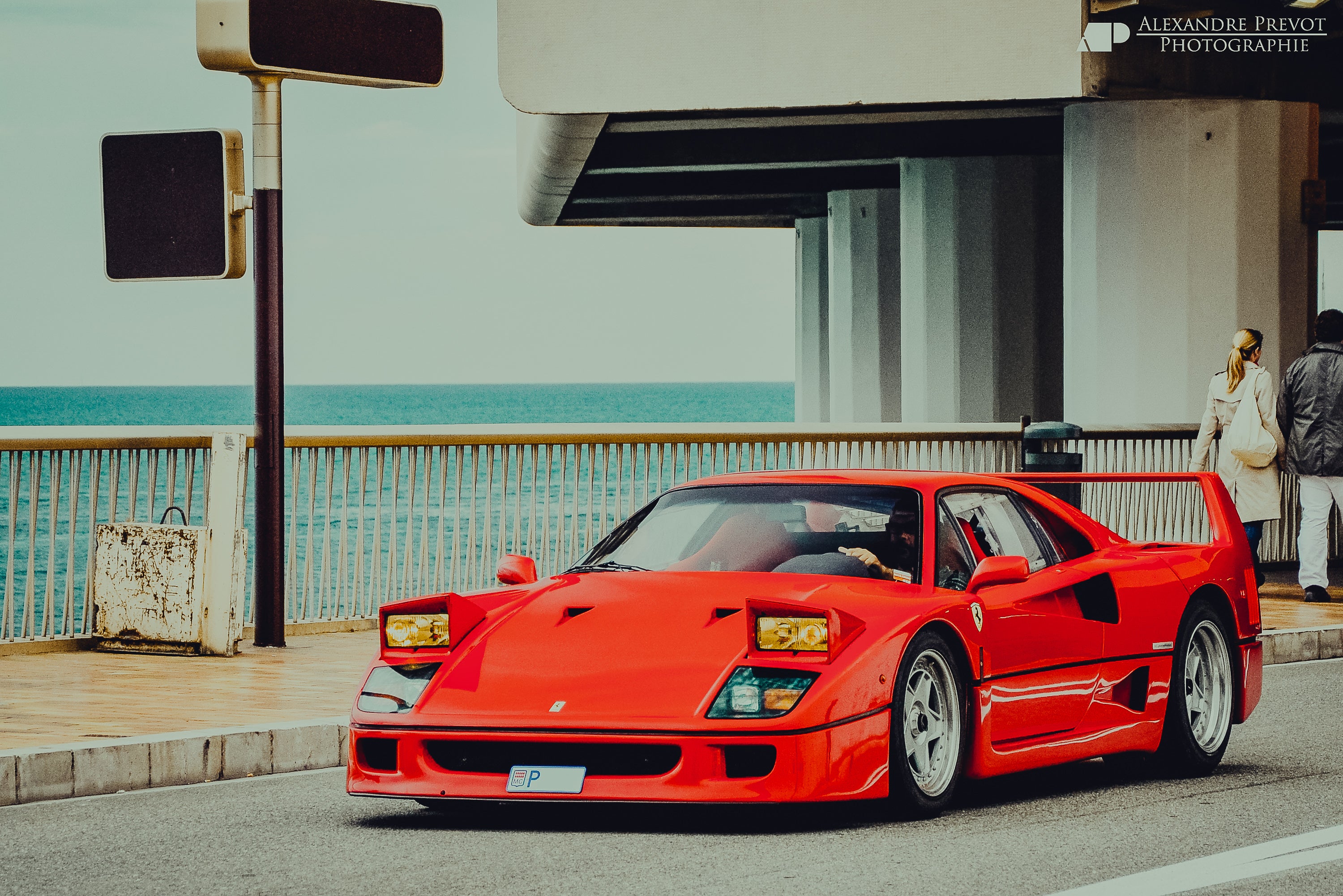 Ferrari f40 зеленая