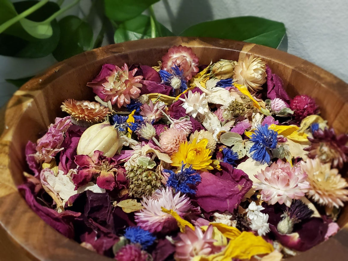 How to make dried flower confetti at home? – Berstuk Store
