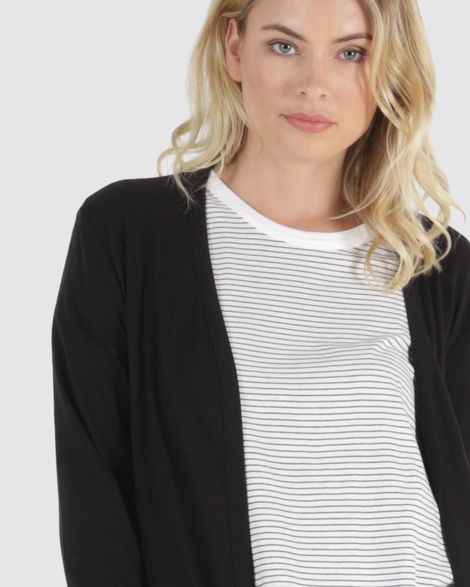 Scarlett Cardigan - Black