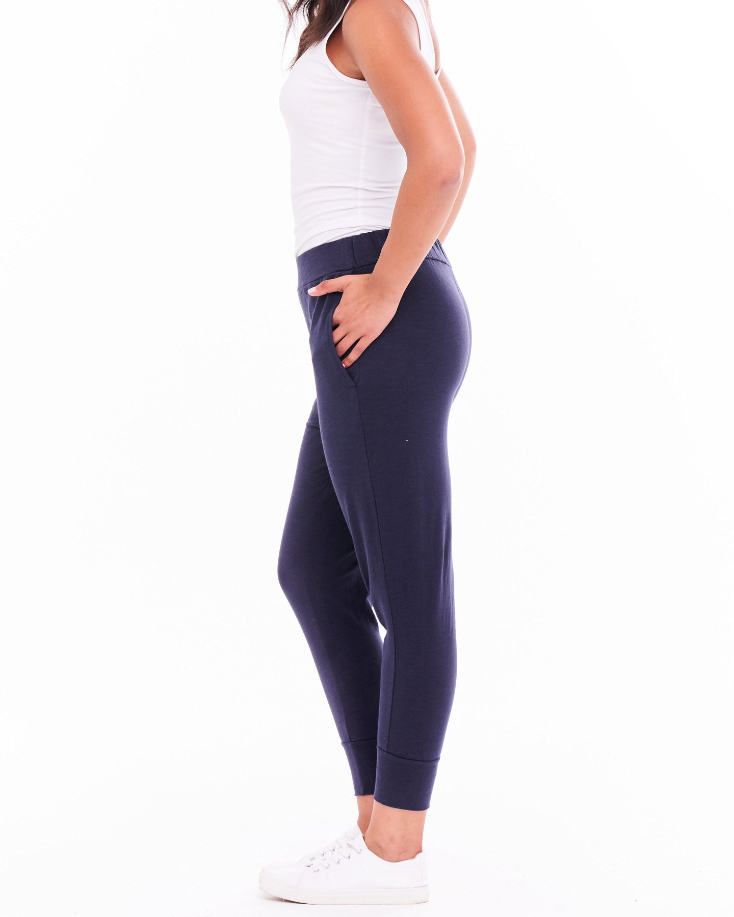 Alexia Crop Jogger - Navy