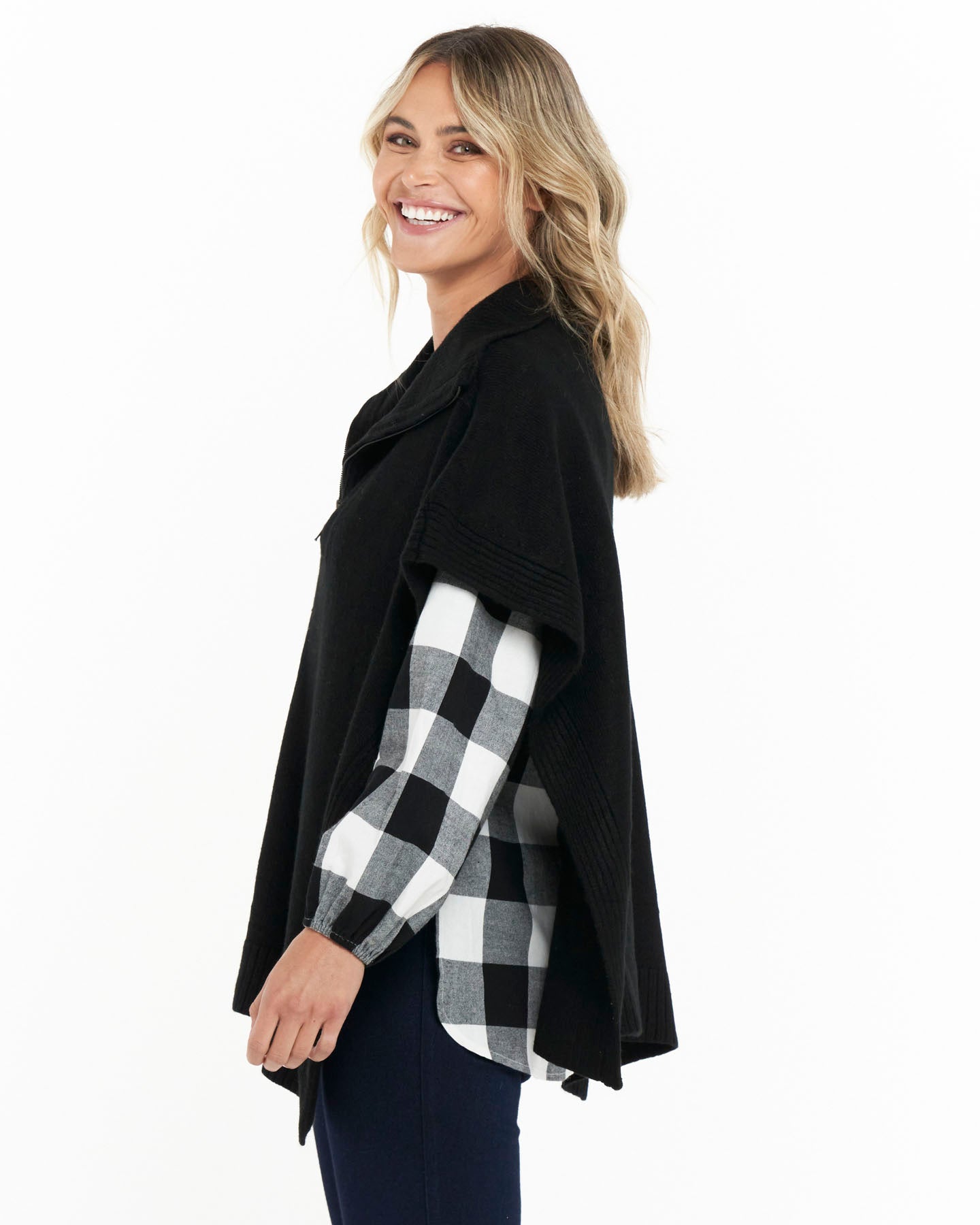 Soho Zip Cape - Black