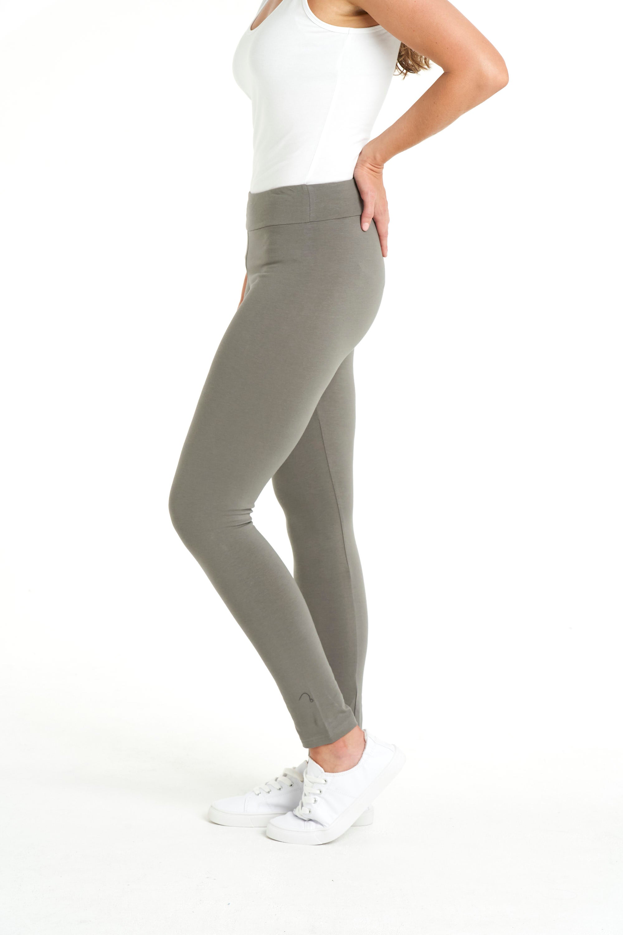 Tanya Basic Stretchy Leggings - Sage