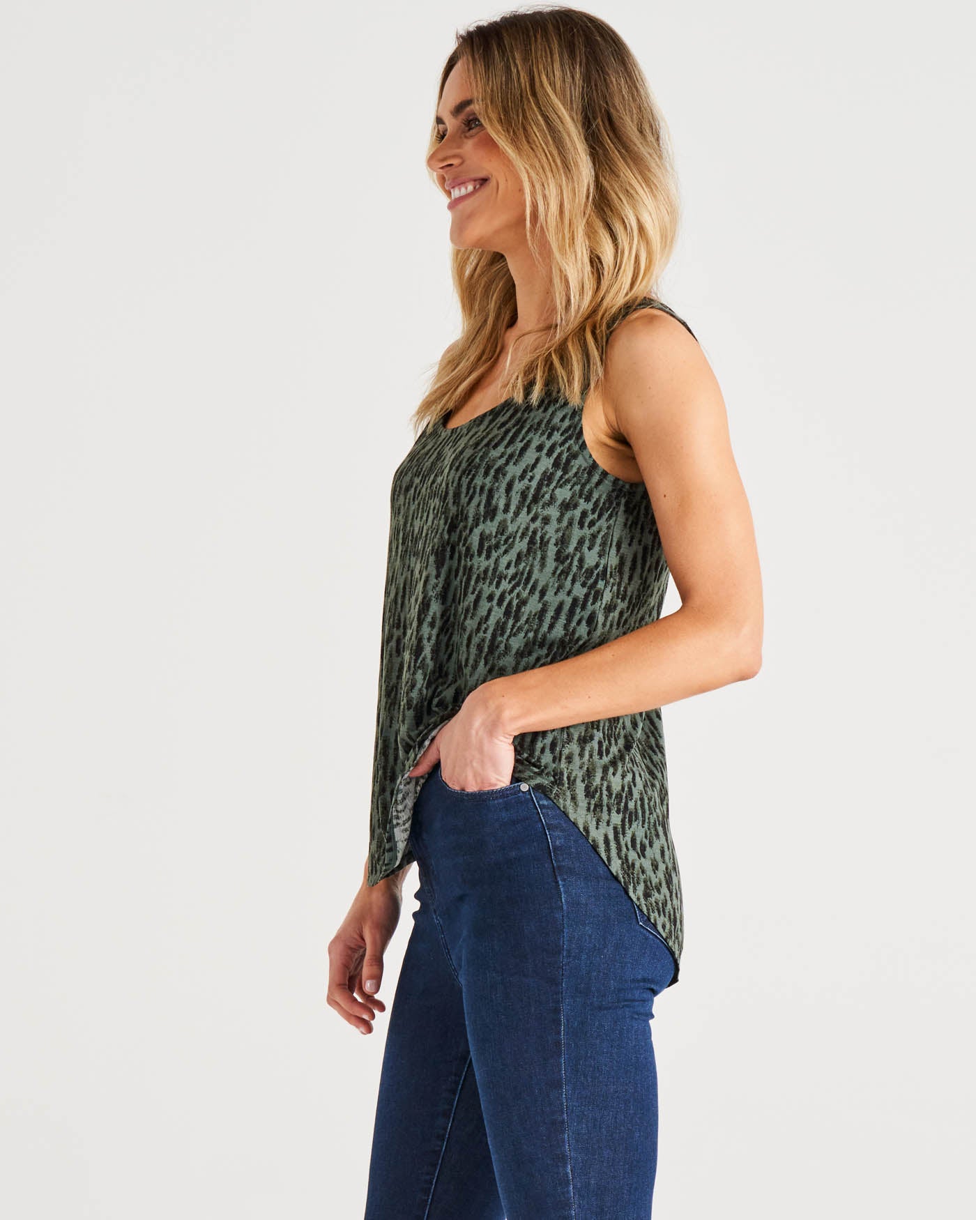 Marley Relaxed Fit Scoop Neck Curved Hem Tank - Abstract Green Print