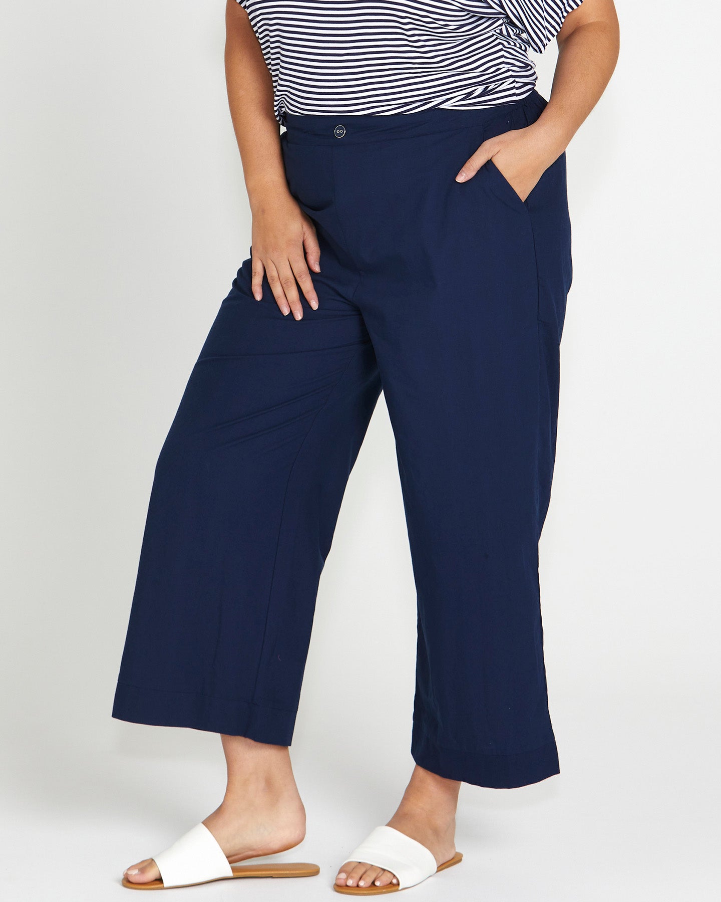 Montague High Waisted Straight Cropped Cotton Pants  - Navy