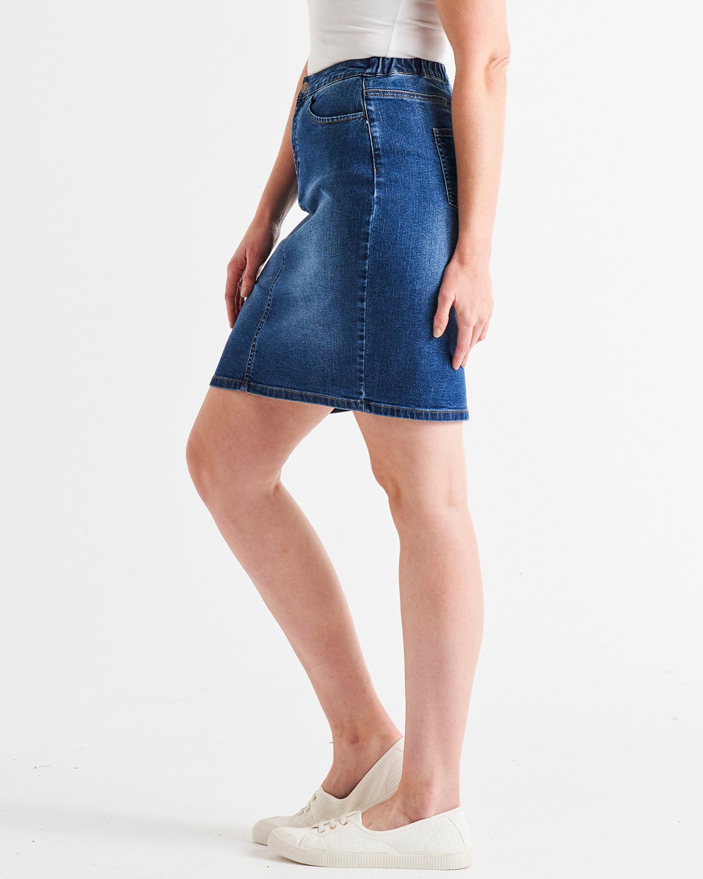 Nala High Elastic Waist Above Knee Stretchy Denim Skirt - Indigo Mix Blue